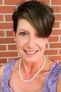 team_headshot_boss_jen team_headshot_boss_jen